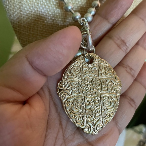 Silver Beaded Necklace with Cross Pendants - Picture 6 of 9